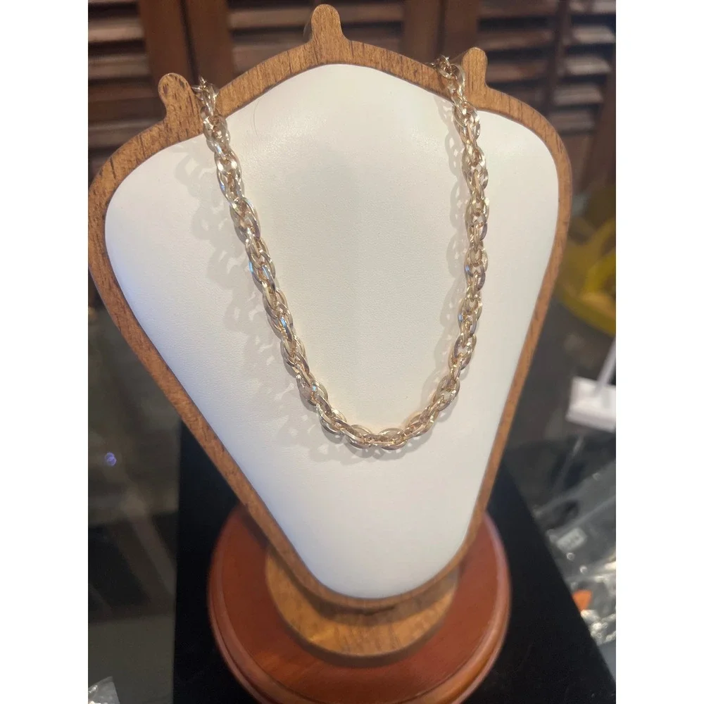 Vtg Germany Gold Tone Interlocking Link Chain Necklace 17 Inch Statement Clasp